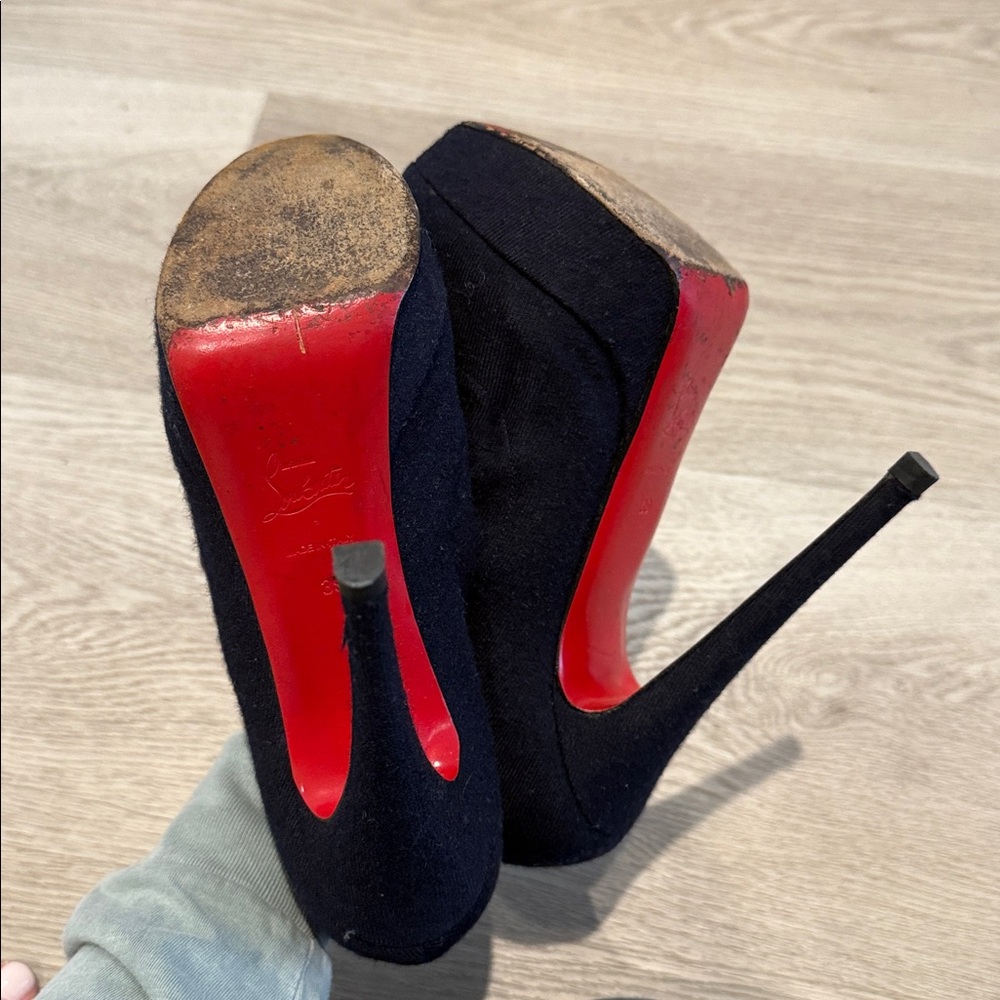 Christian Louboutin Navy Flannel "Loubout" 150 Peep-Toe Booties - Picture 8 of 8